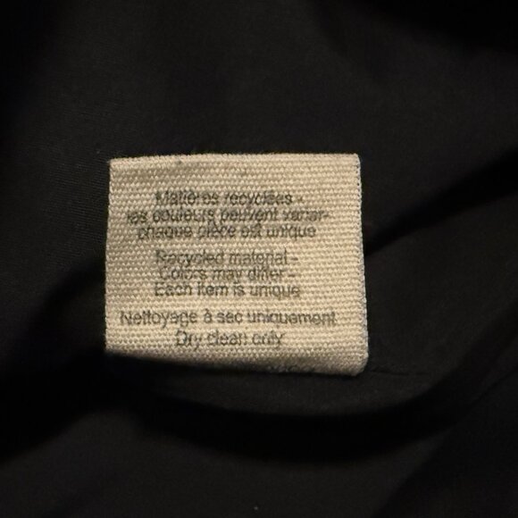 New RIVEDROITE PARIS Unisex Charlot Crossbody Bag - Picture 8 of 10